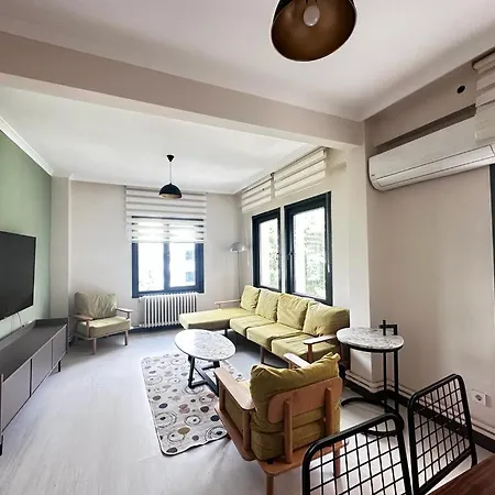 Gorgeous Sea View In Karakoey 4br, 2ba * איסטמבול