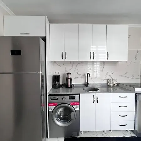 شقة Gorgeous Sea View In Karakoey 4br, 2ba